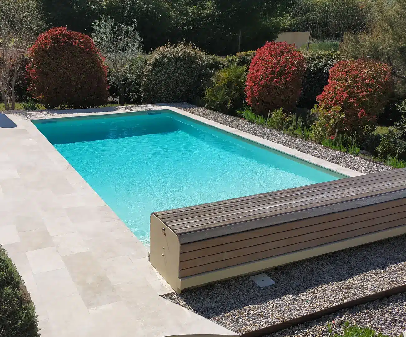 Piscine à Vaison-la-Romaine : Ventoux Piscine, votre piscinier depuis plus de 26 ans.